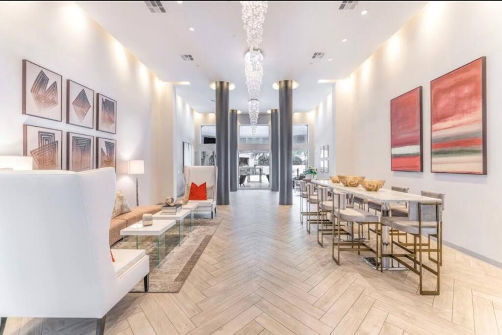 Appartement Chic Retreat-Walk To Nrg-Pool à Houston Extérieur photo